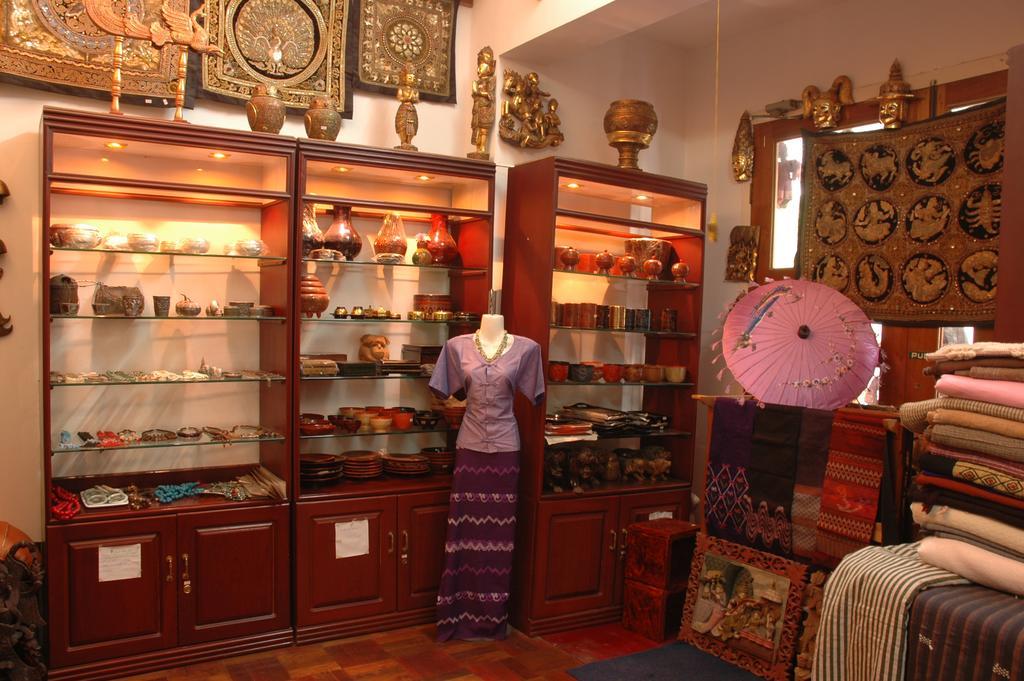Emerald Land Hotel Mandalay Extérieur photo
