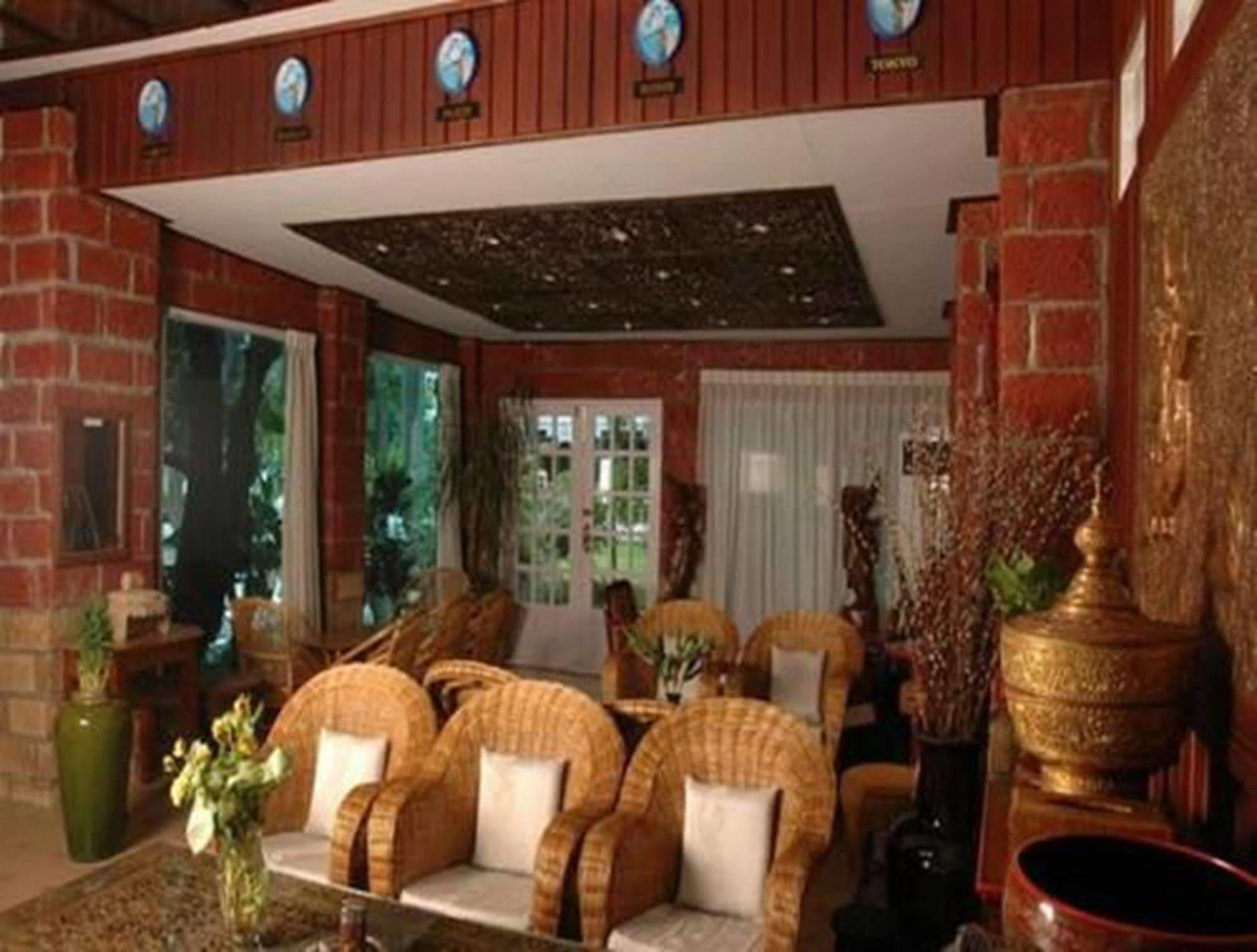 Emerald Land Hotel Mandalay Extérieur photo